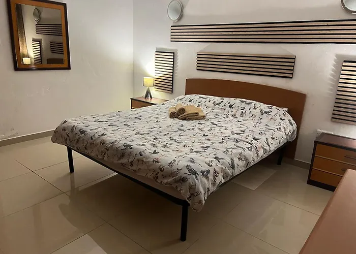 Διαμέρισμα Red Door